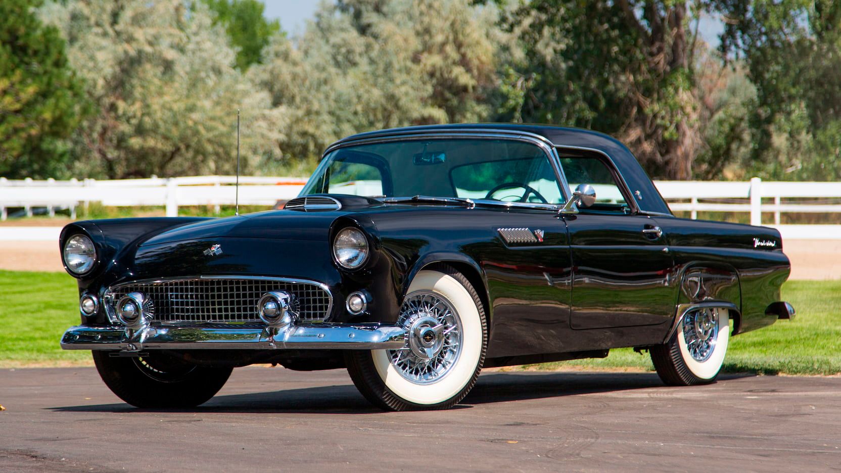 1955 Ford Thunderbird