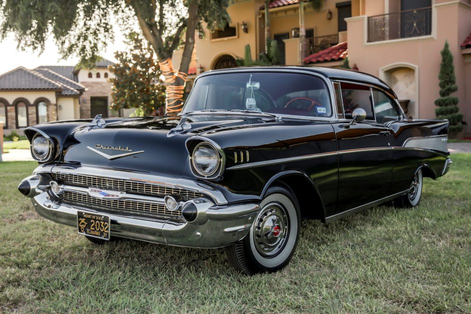 1957 Chevrolet Bel Air 2-Door Hardtop