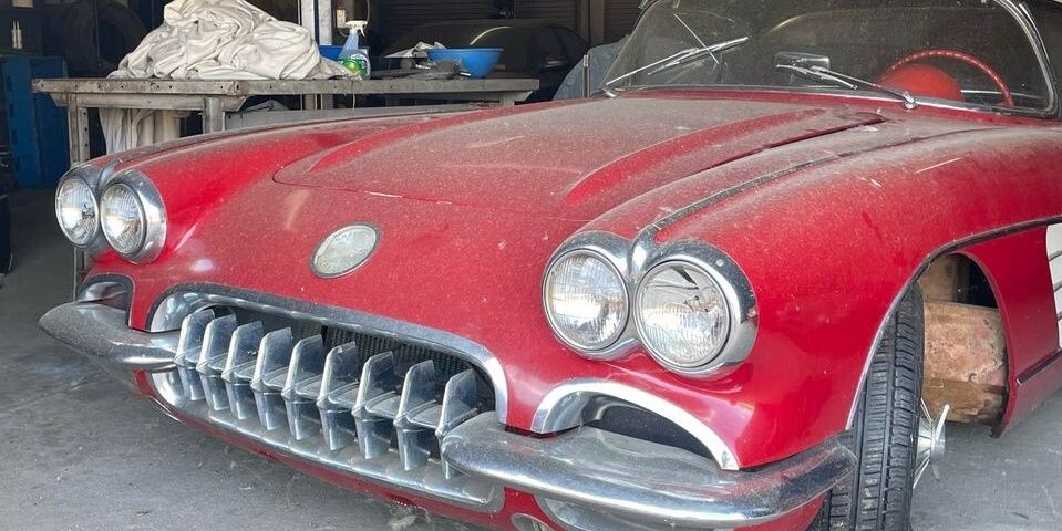 1960 Corvette Barn Find 