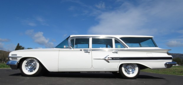 1960 Chevrolet Impala Nomad Wagon