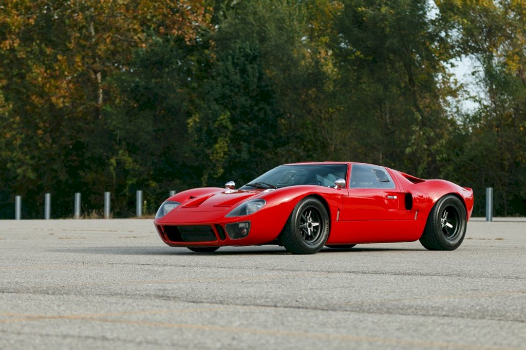 The-1966-Ford-GT40