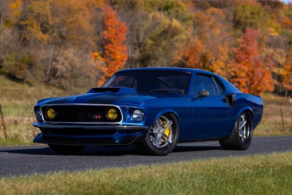 1969 Mustang with a 5.2 L Aluminator V8