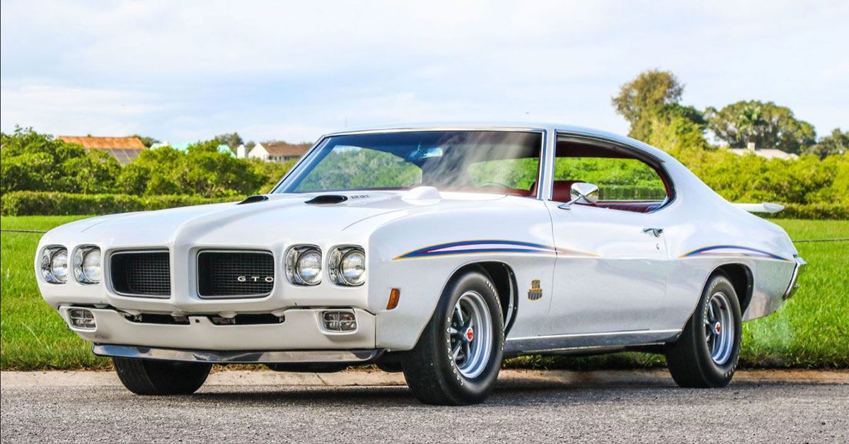 1970-Pontiac-GTO-Judge-Ram-Air-IV-(White)---Front