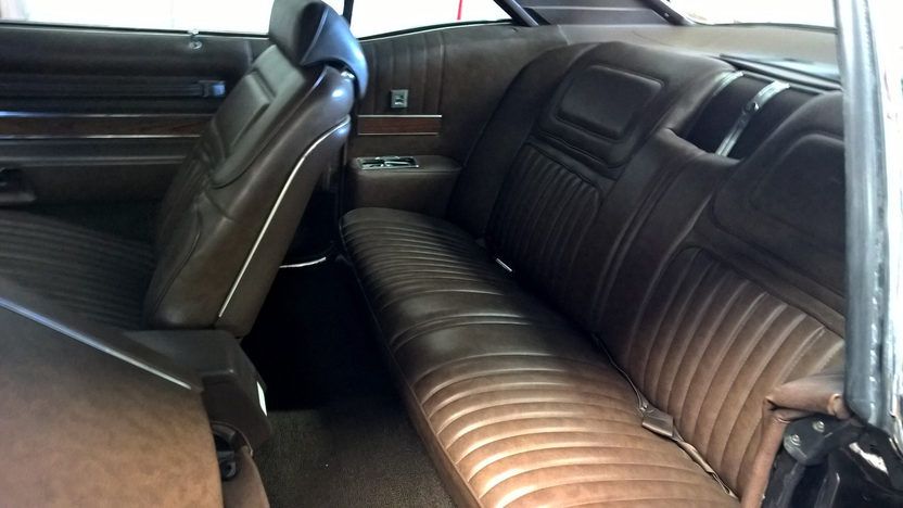 1970 Buick Riviera In Copper Paint interior