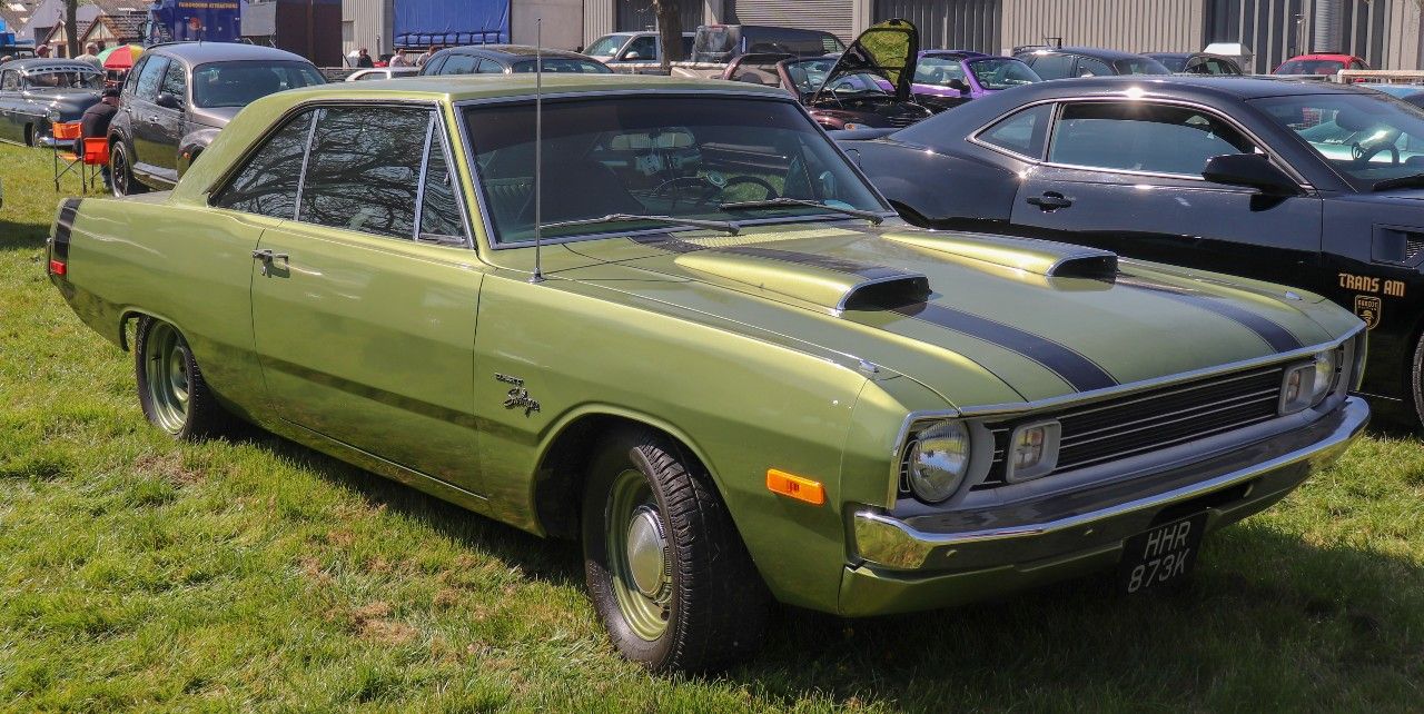 1972_Dodge_Dart_Swinger