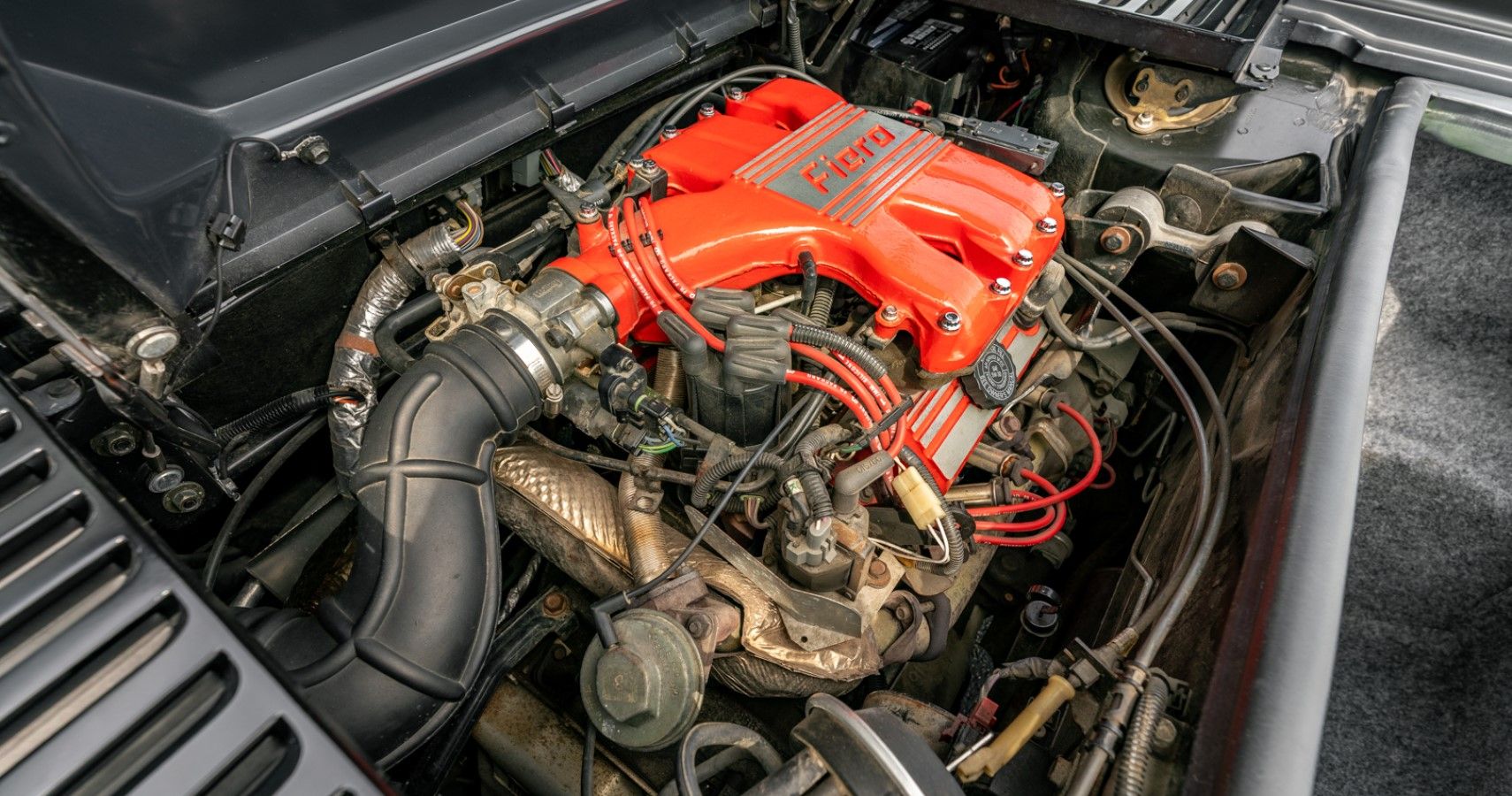 Pontiac Fiero mid-engine bay view