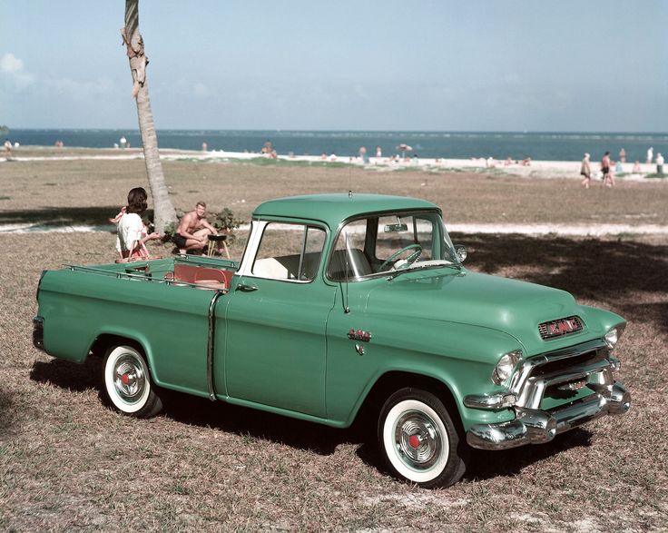 1955-56 GMC S-100 Suburban Pickup | Chevrolet suburban, Camiones del  vintage, Camiones chevy