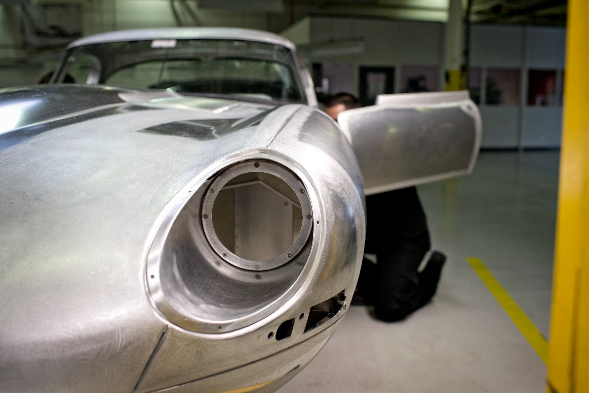 Production line of the 2014 Jaguar E-Type Lightweight