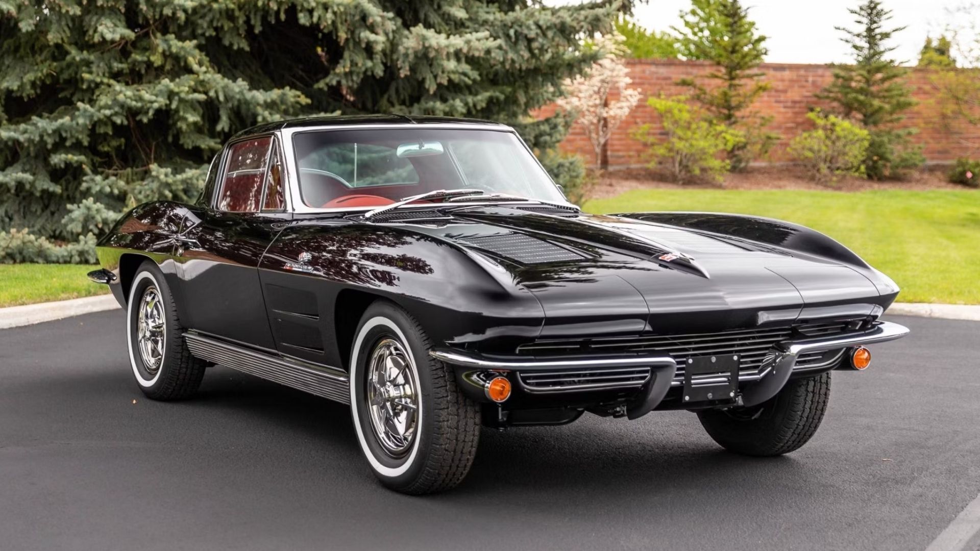 Black 1963 Corvette Stingray Split Window