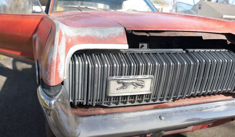 The front end of a 1968 Mercury Cougar GT, closeup